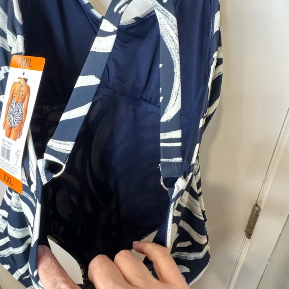 NWT Hurley UPF50+ Geometric Full-piece  Swimsuit Women’s XXL - Picture 10 of 11